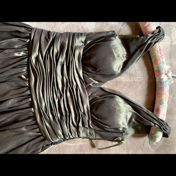 NWT DRESS SIZE 2 - Picture 5 of 8